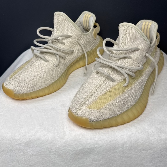 Yeezy Boost 350 V2 'Light' – Size 10.5M – UV Color Shift Reflective! - Picture 2 of 11